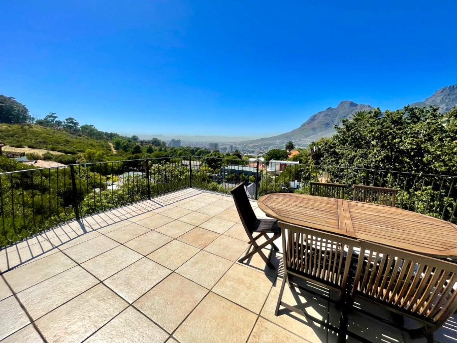 To Let 6 Bedroom Property for Rent in Tamboerskloof Western Cape